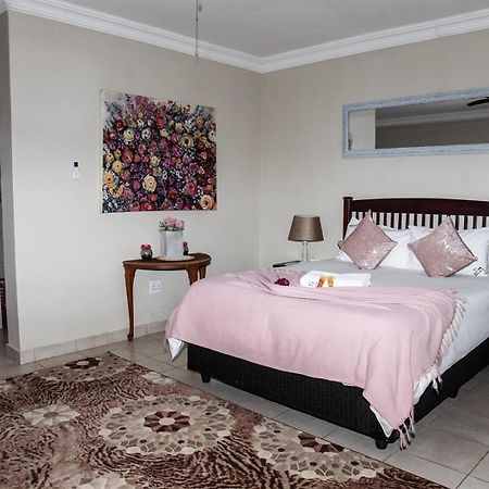 Dei Gratia Guest House Musina Dış mekan fotoğraf